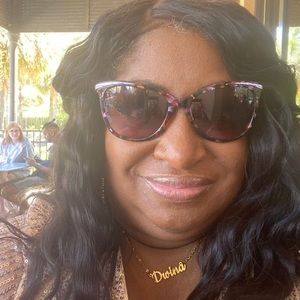 Meet your Posher, Dwina